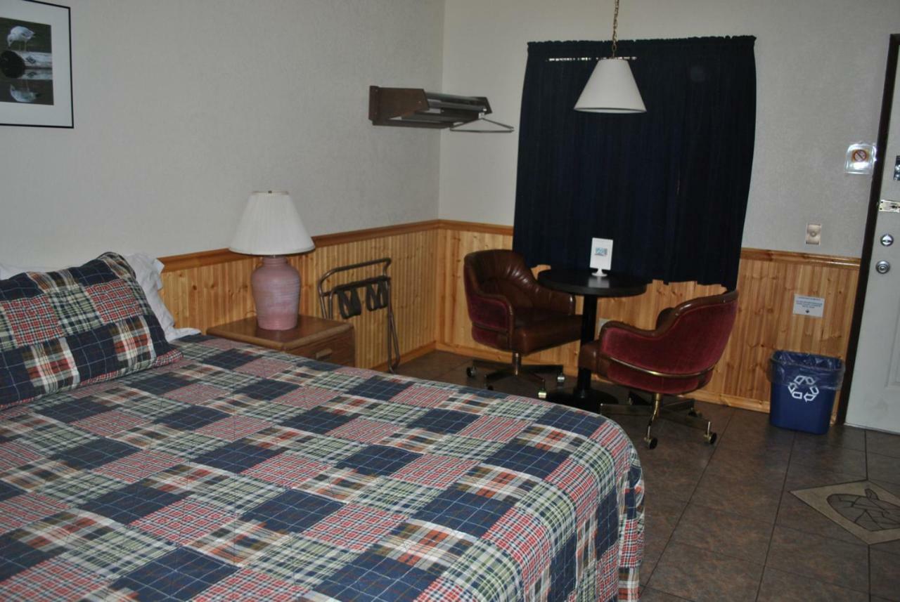 Aspen Inn Fort Klamath Екстериор снимка