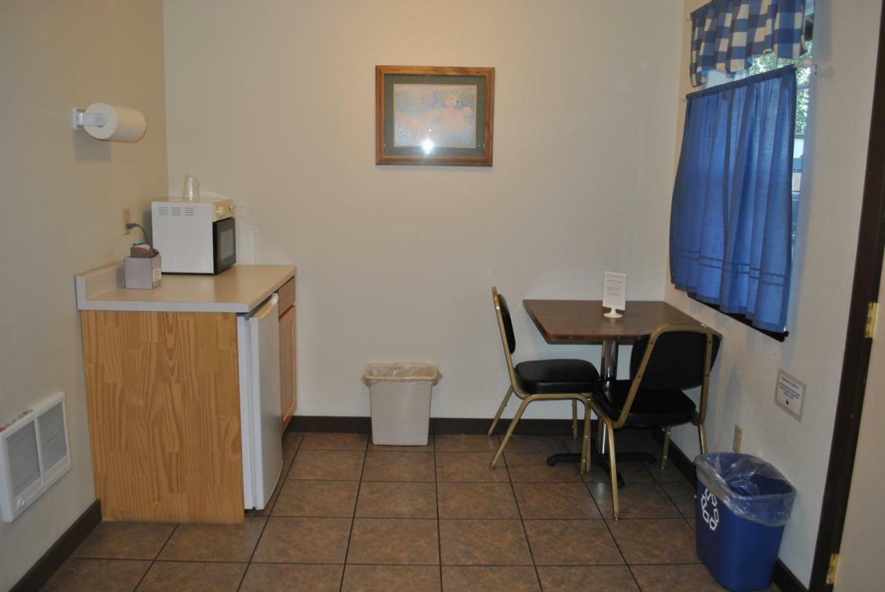 Aspen Inn Fort Klamath Екстериор снимка