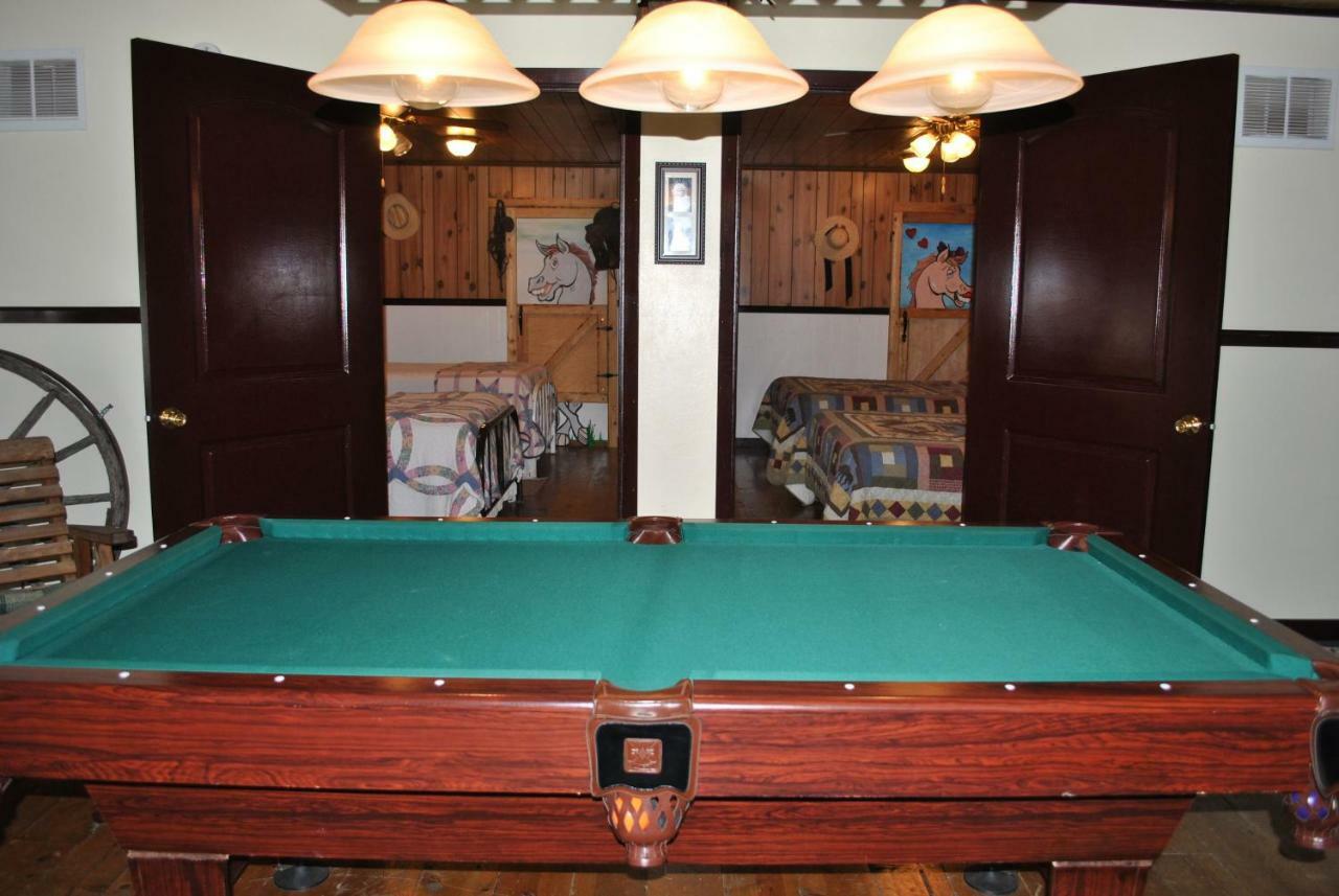 Aspen Inn Fort Klamath Екстериор снимка