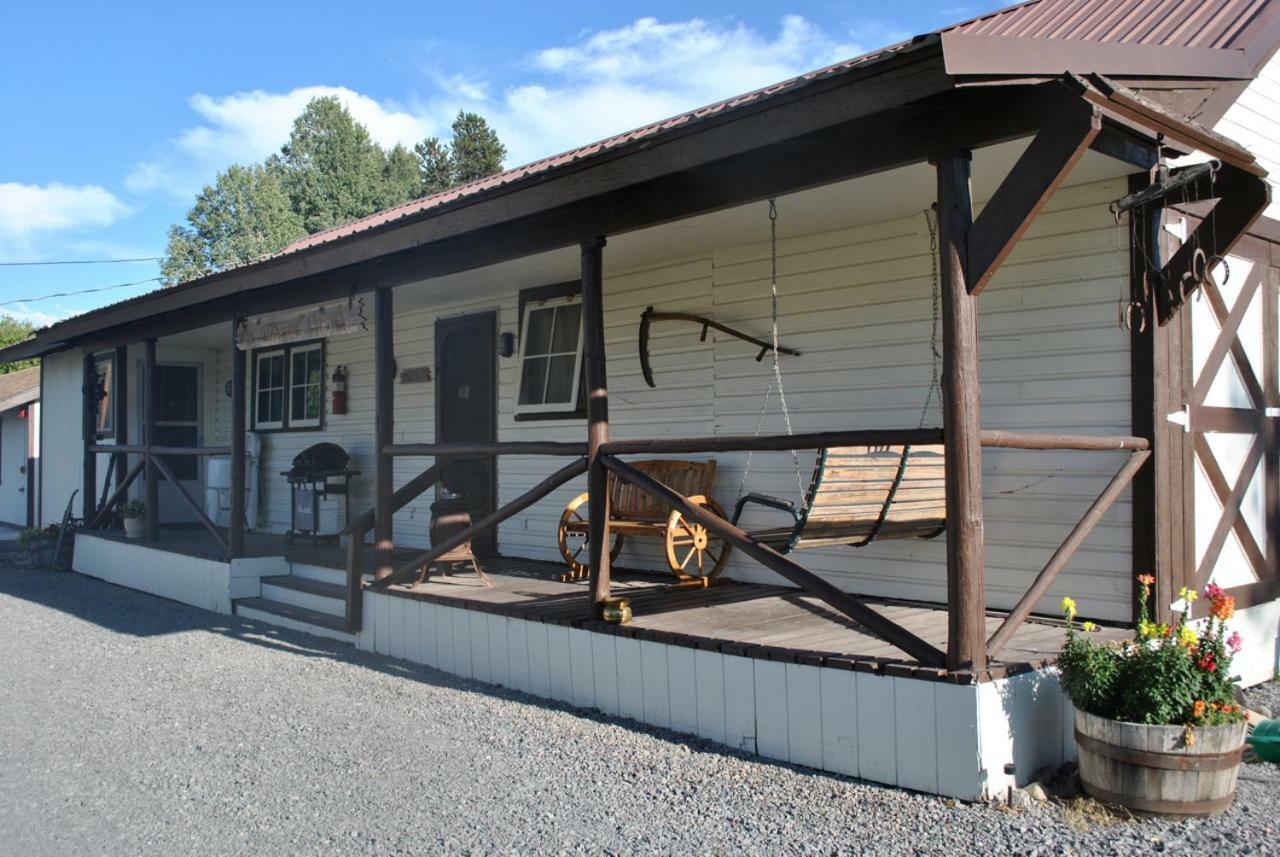 Aspen Inn Fort Klamath Екстериор снимка