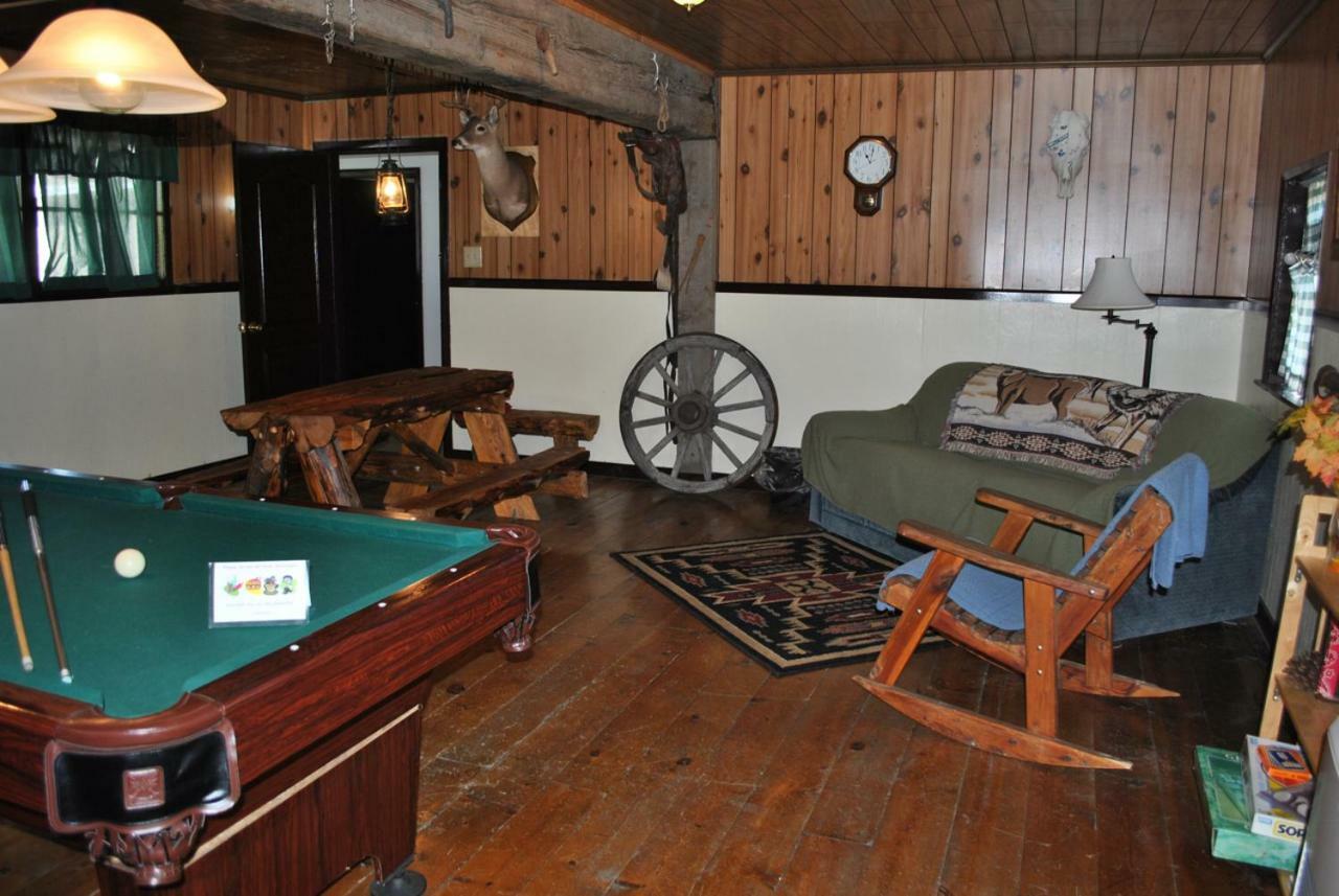 Aspen Inn Fort Klamath Екстериор снимка